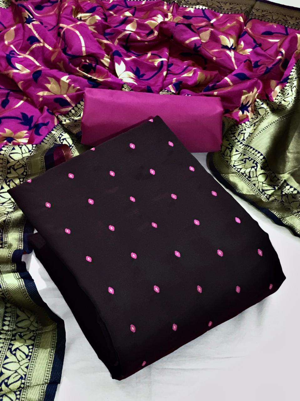 BT--07 DESIGNER TAPETA SILK  NON CATALOG SUIT 