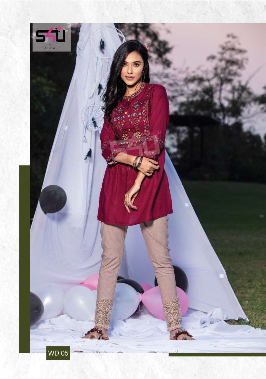 s4u 273 design combo set of short kurti for jeans