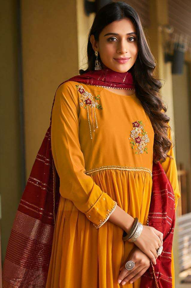 lilly gown by lilly style of india series 1008 blooming Georgette gown