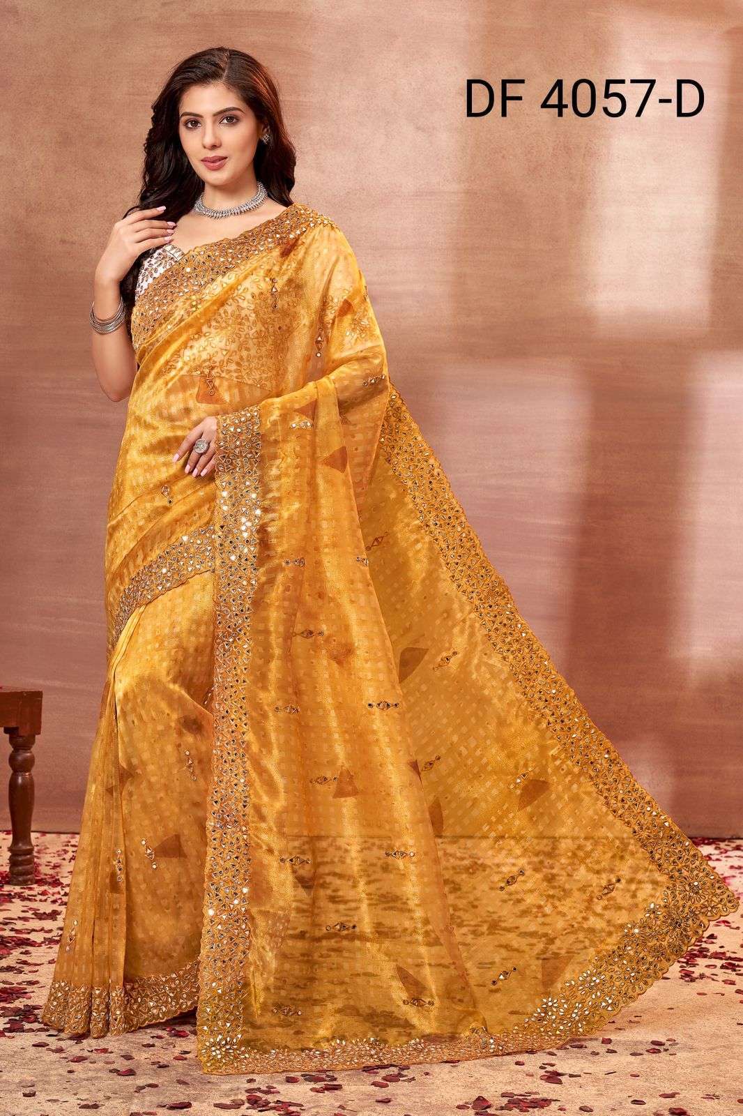 Divya fashion mirror vol 1 series 4057 organza saree