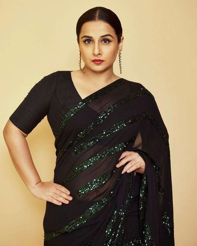 d f saree df 3250 fancy georgette sarees collection