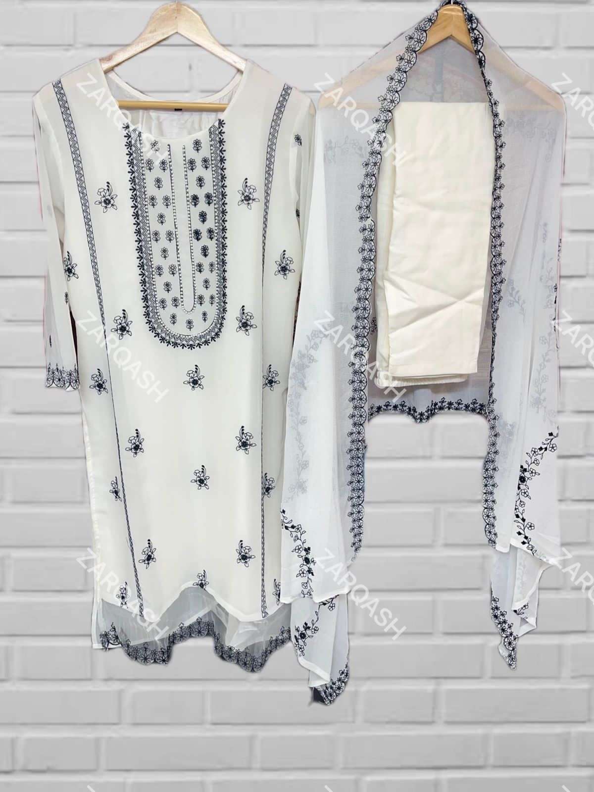 ZARQASH Z-106 A DESIGNER FAUX GEORGETTE SUIT 