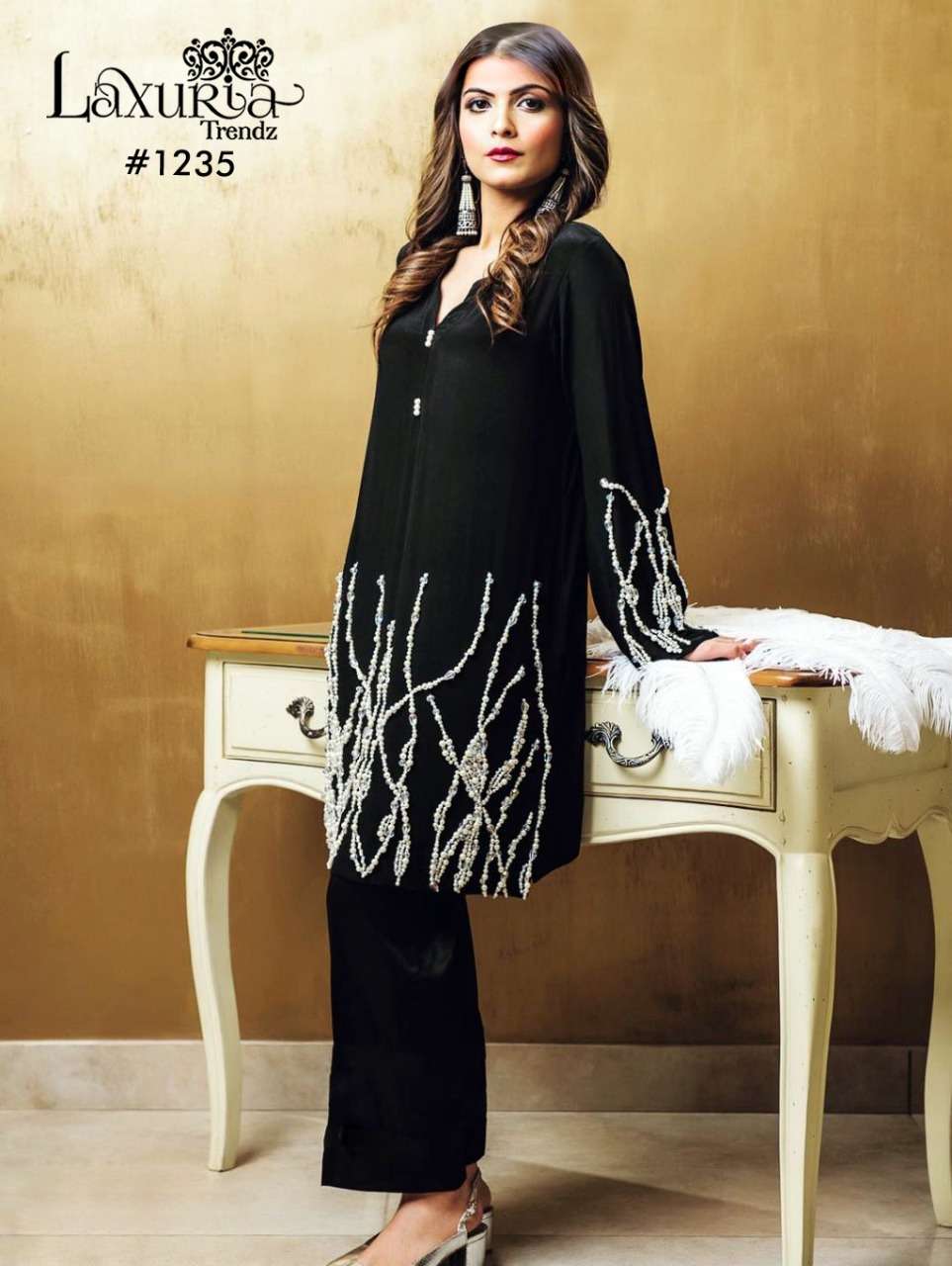 laxuria trendz 1235 9000 velvet suit 