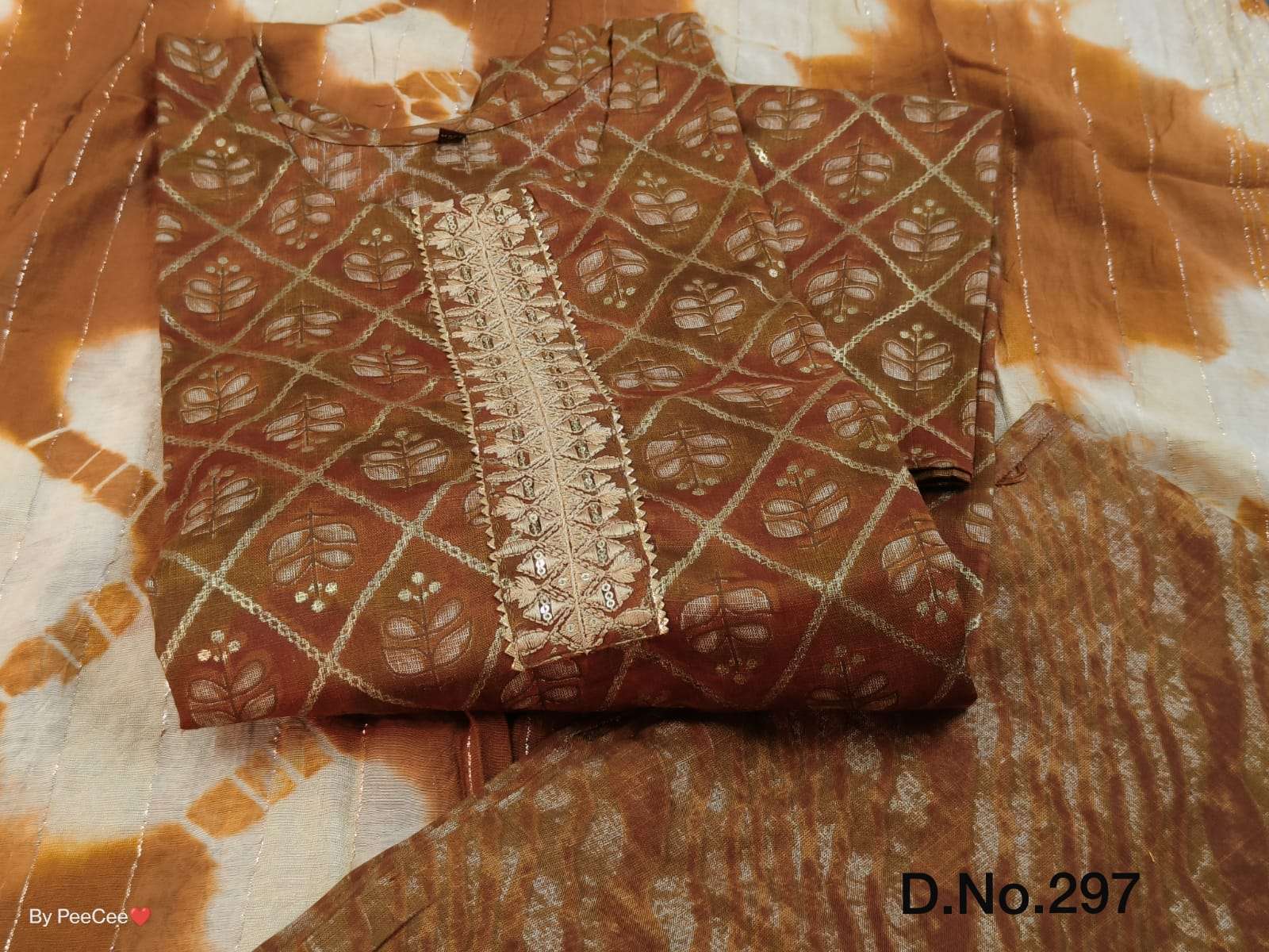 combo 297 heavy rayon capsule print kurti with pant 