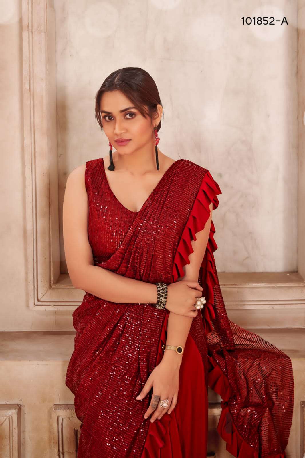 bt-01 imported sequence work saree 