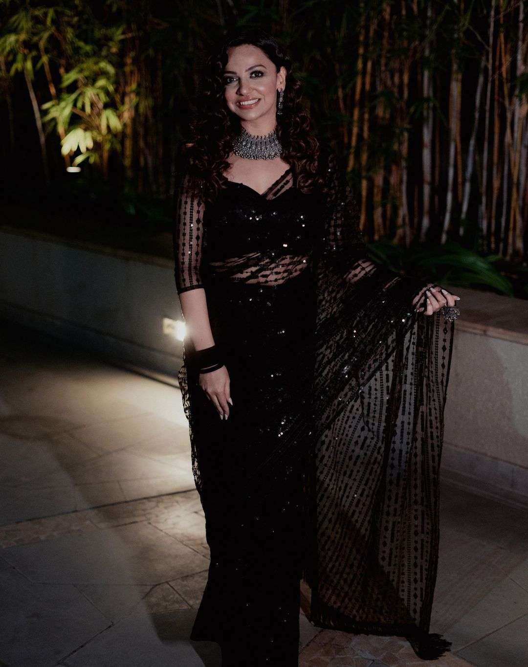 pr 3332 design 5mm sequence mono net saree