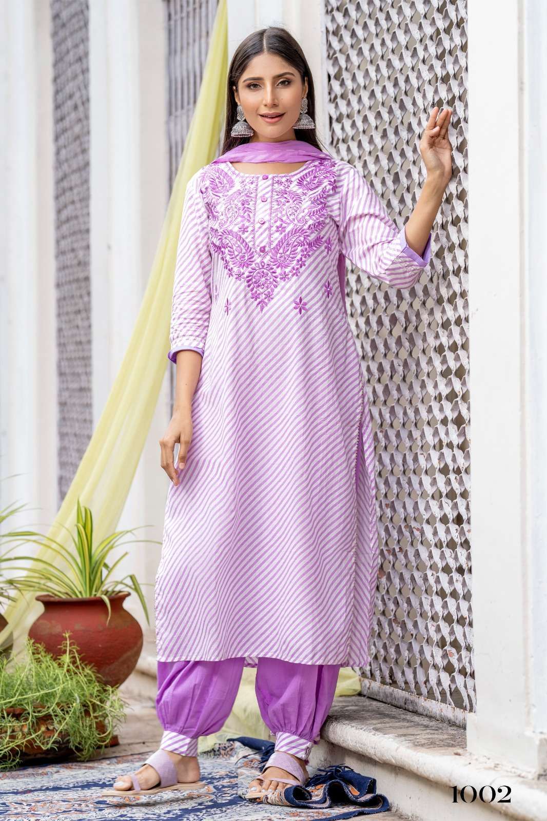 psyna 1002 Rayon readymade suit 