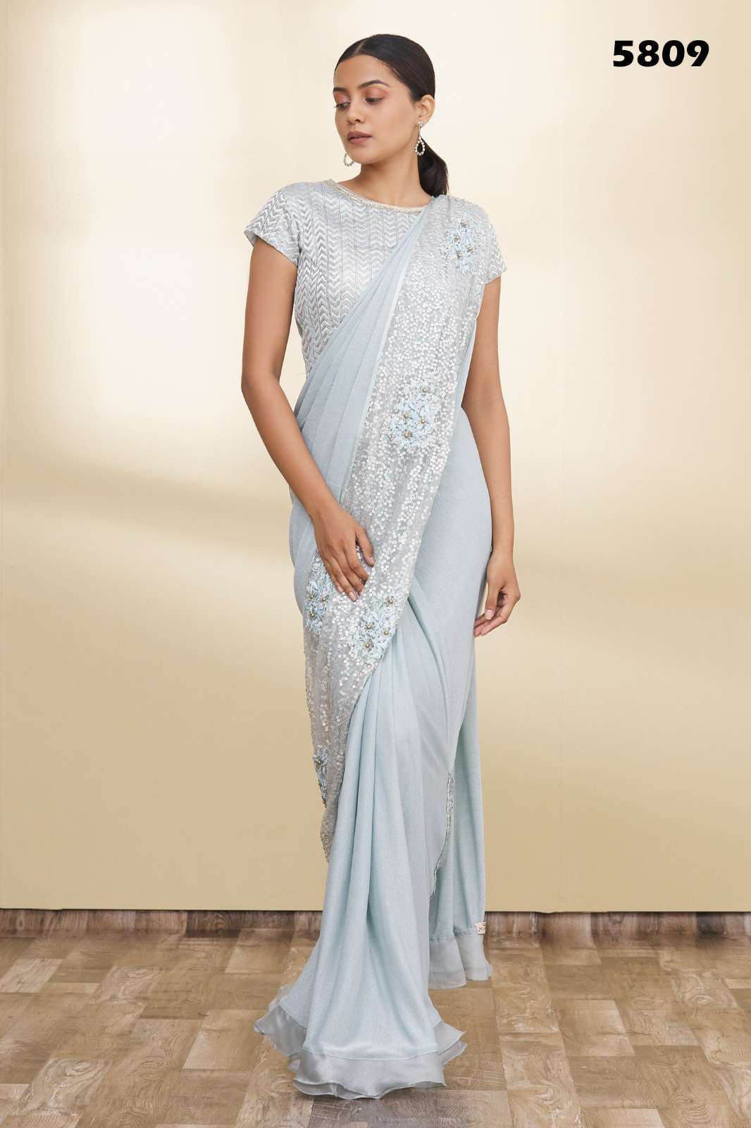 mahotsav mohmanthan 5800 carmella lycra saree