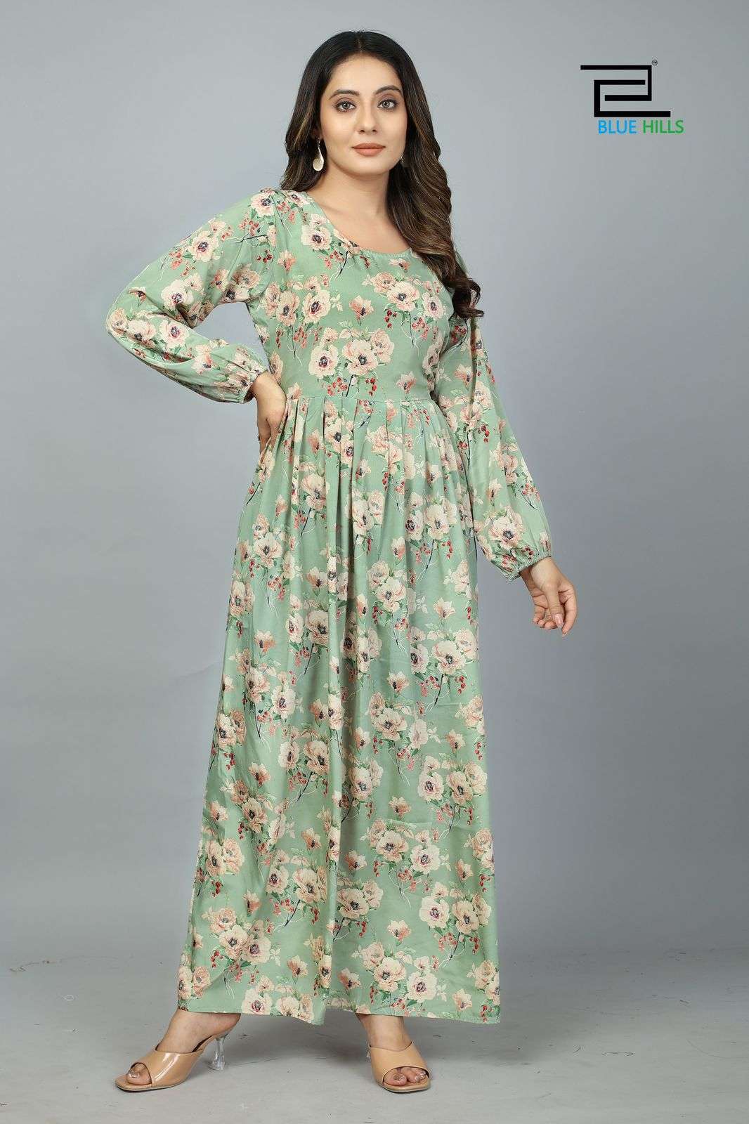 silky designer heavy kasturi silk gown