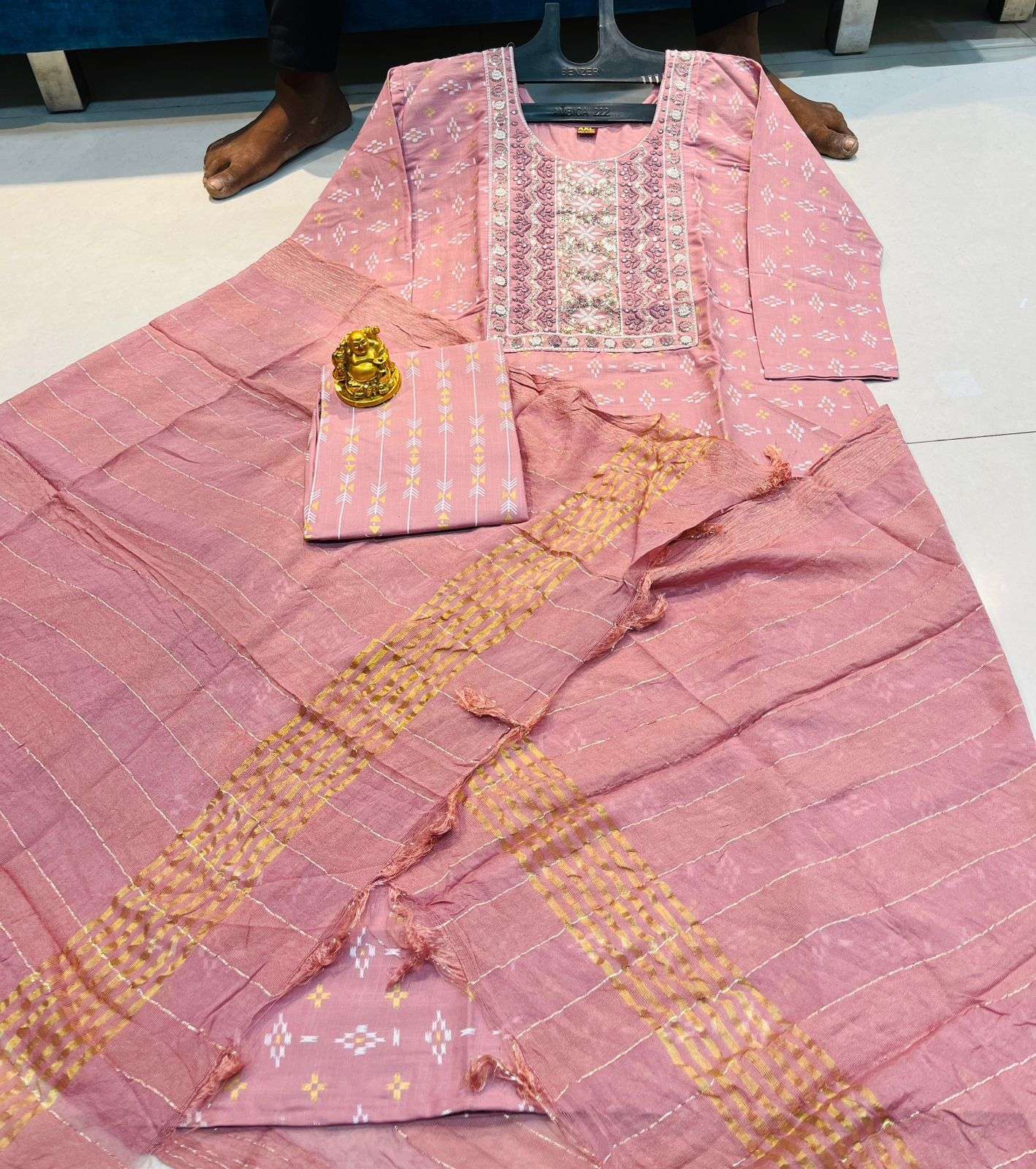 trendy surbhi 06 heavy rayon slub readymade suit 