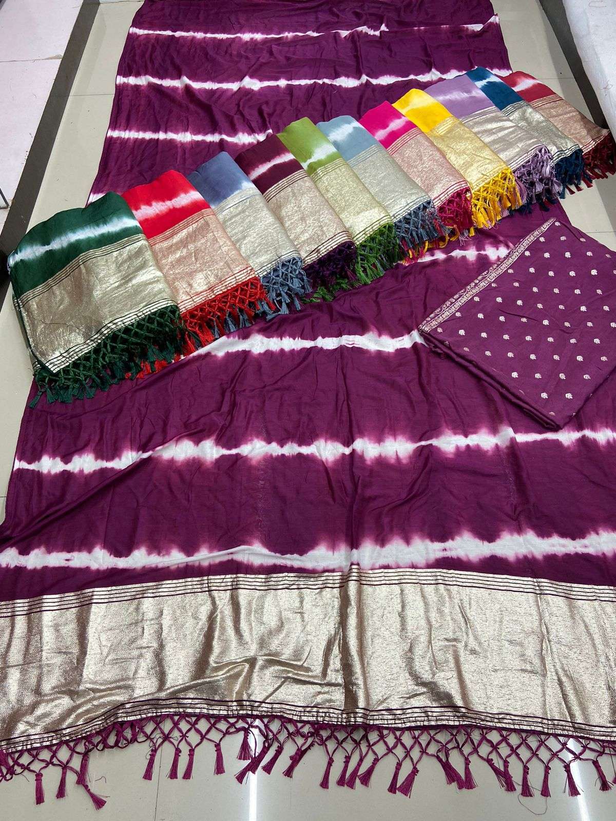 pr 1009 pure viscose lagdi patta sibori print sarees wholesaler