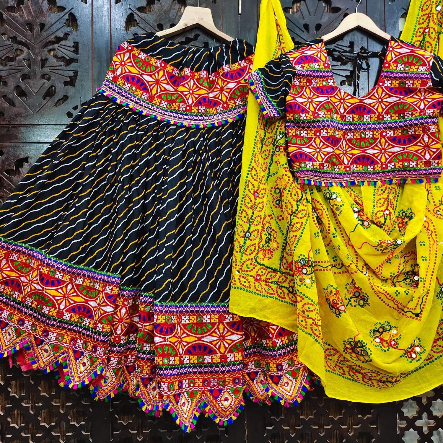 Presenting Pure Heavy rayon Cotton Navratri Traditional Lehnga