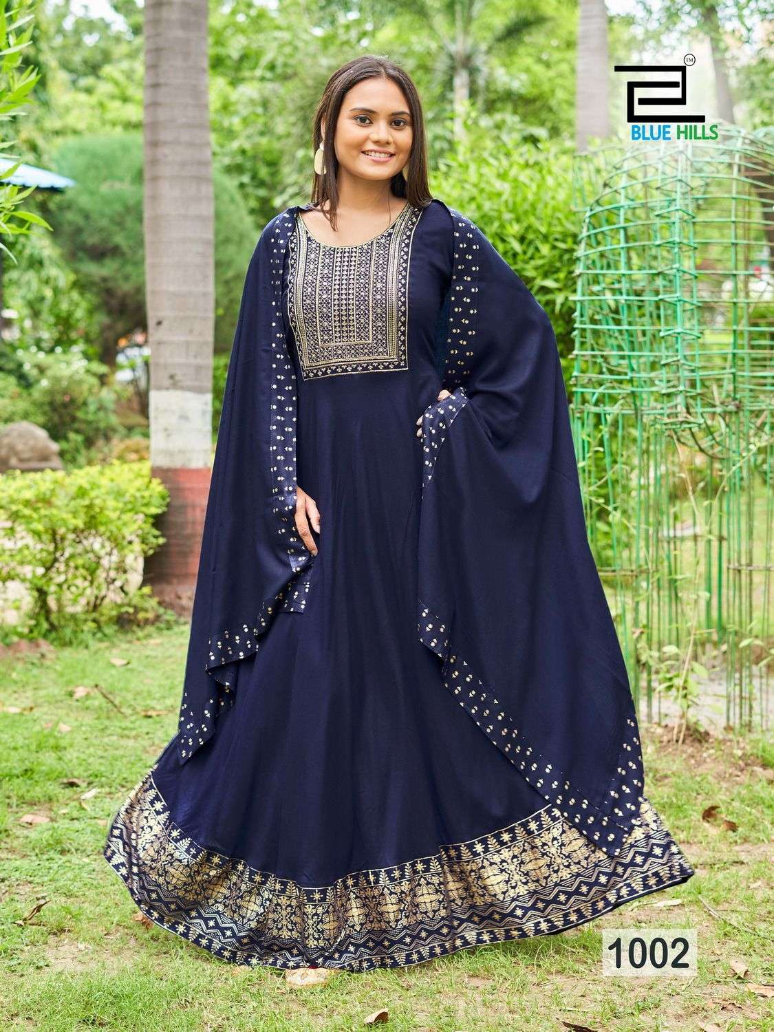 queen nx designer heavy rayon long gown with dupatta 
