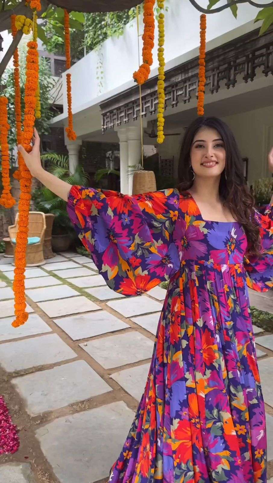 rivaaz 4 designer georgette gown with balloon sleeves 