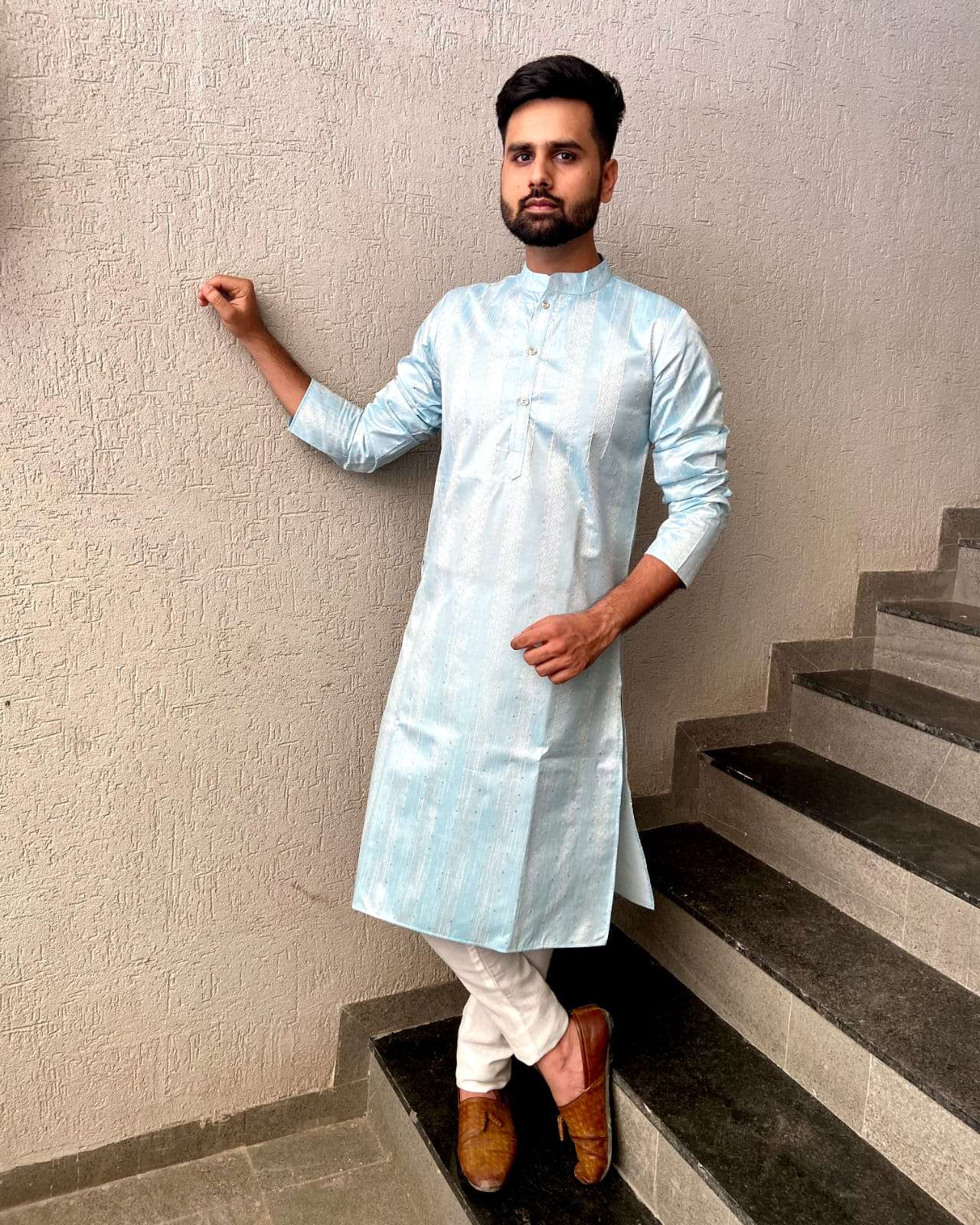royal attitude designer heavy jacquard silk suit 