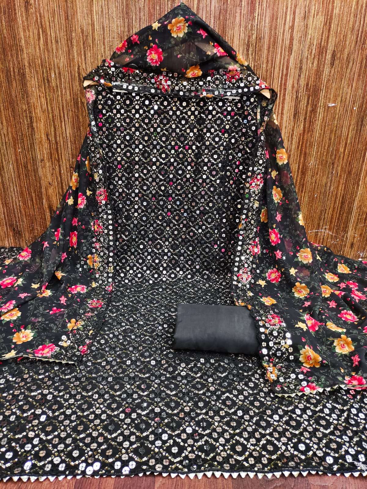 bt-30 SABYA SAACHI-53 FOUX JORJET EMBROIDERY suit