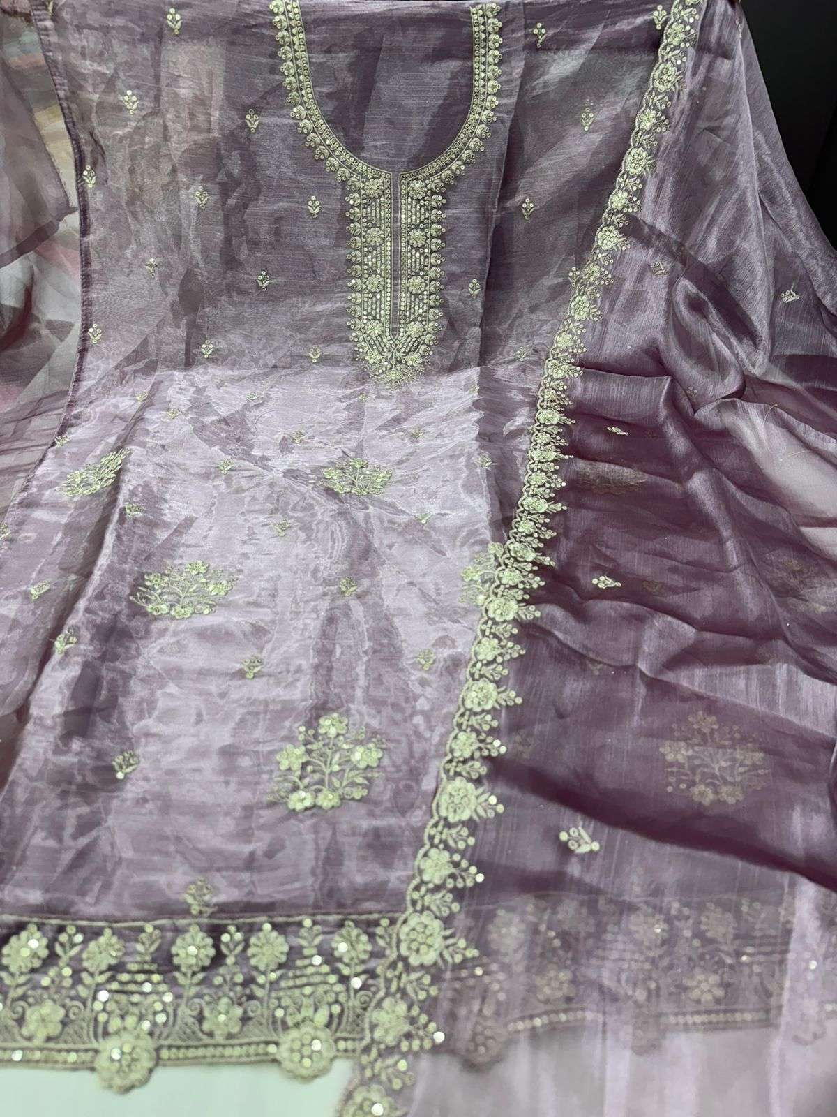 pr galaxy part 2 Pure viscose burberry suit