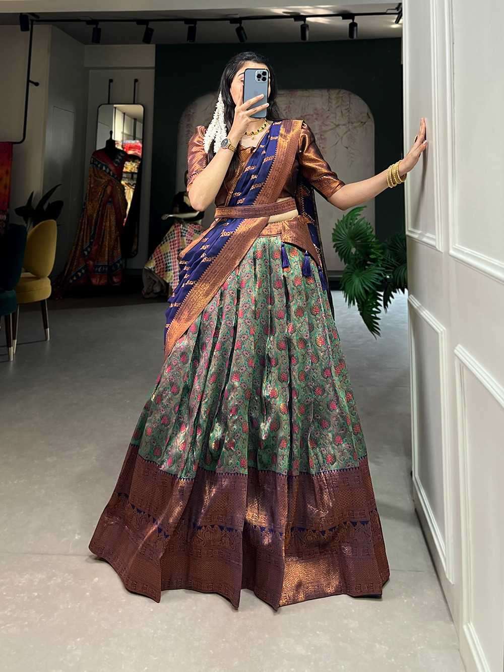 pr lnb2000nbl beautiful pattu single stitch lehenga with unstitch blouse dupatta