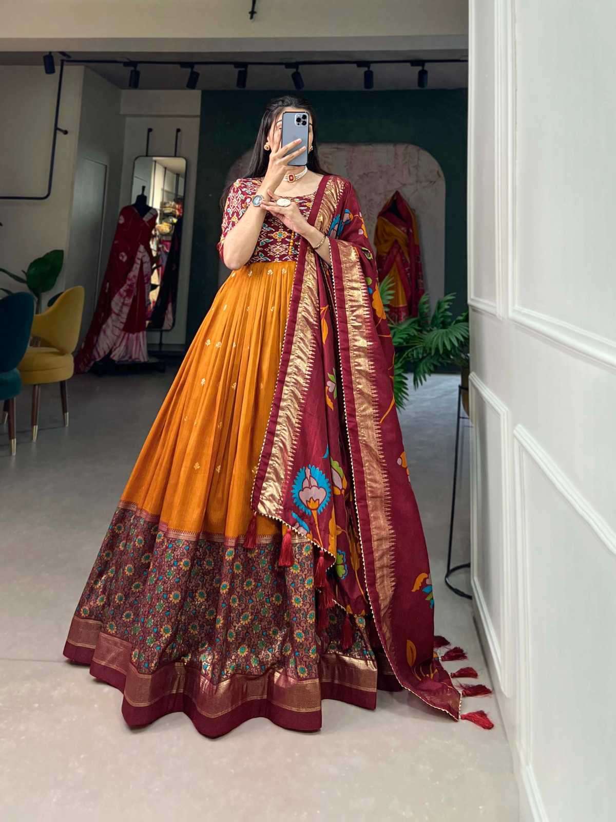 pr ynf5019 Tussar Silk Print With Foil Print gown with dupatta 