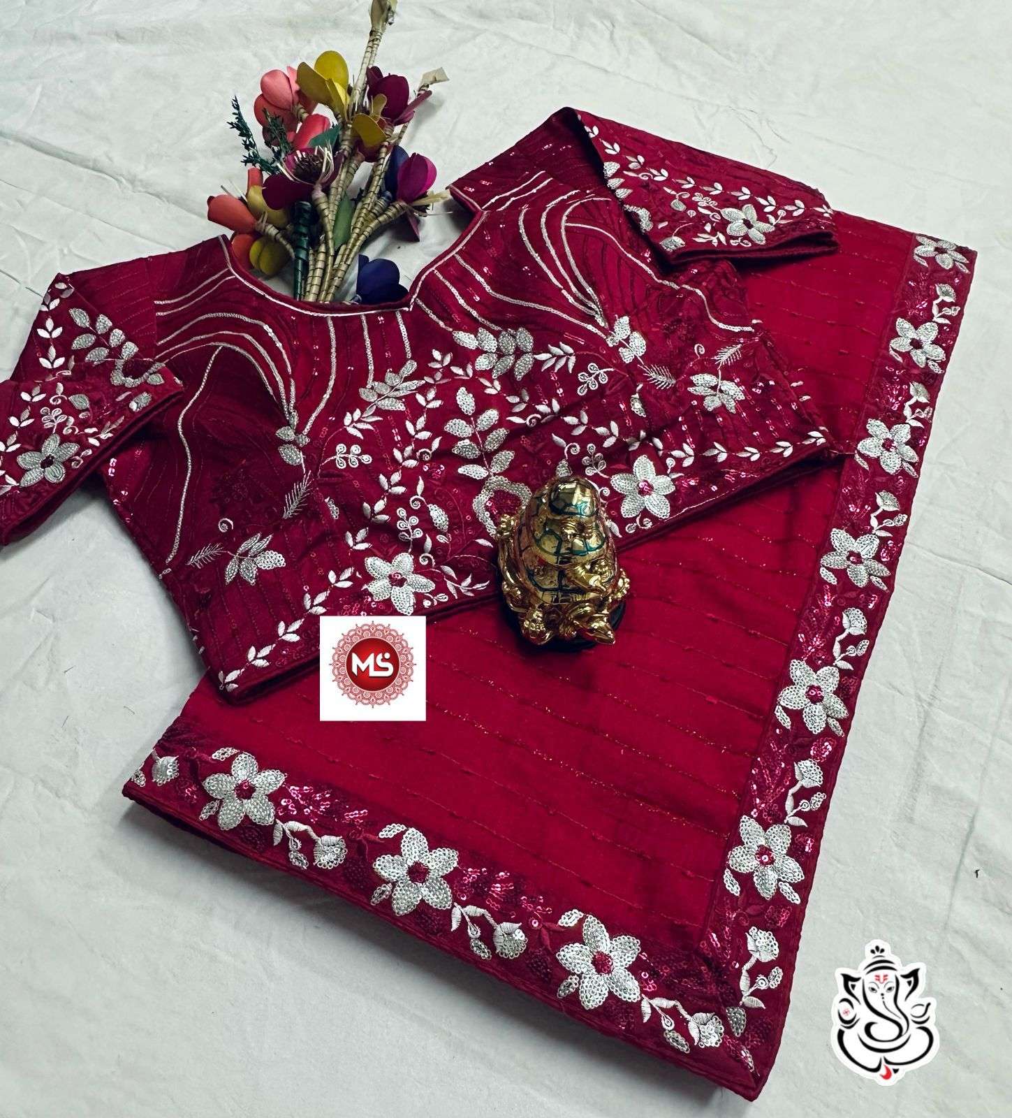 MS Beautiful Saree with fancy pure blooming Vichitra silk Farr weaving fabric 