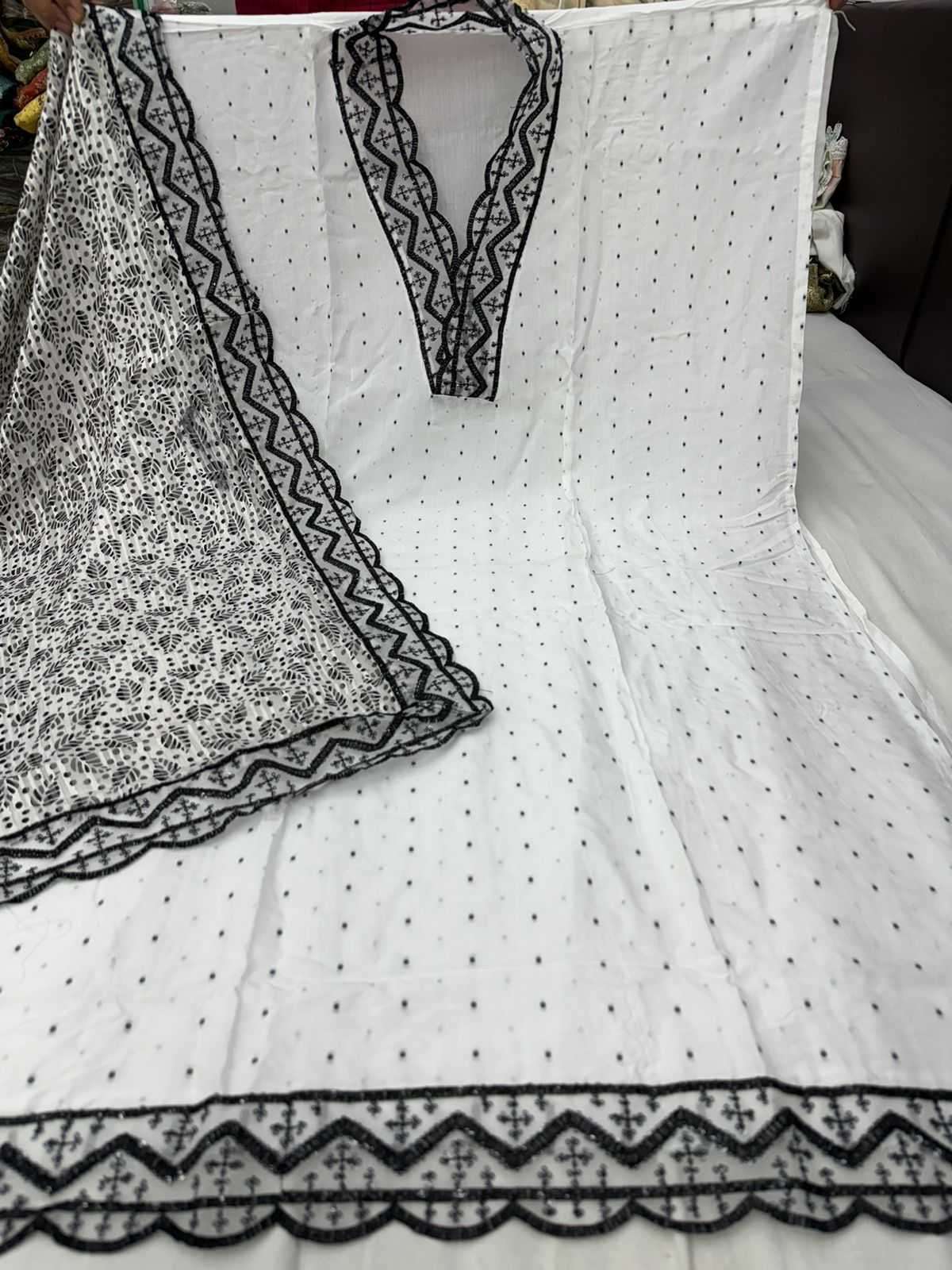 pr zebra Pure viscose muslin butti suit