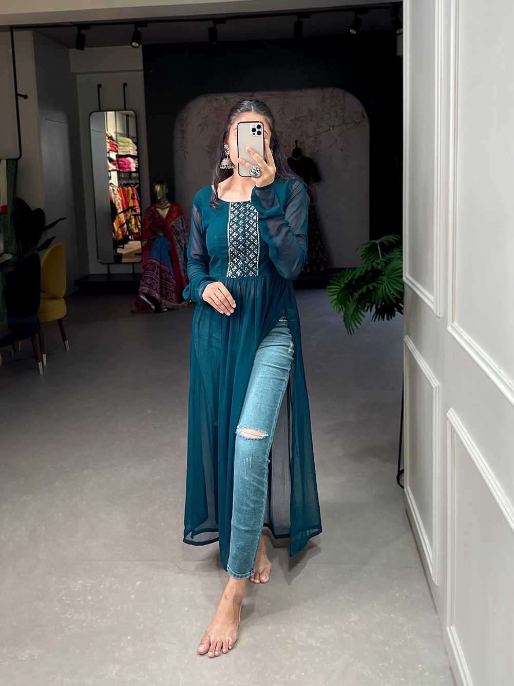 pr ynf3501 Georgette Sequins Embroidery work kurti