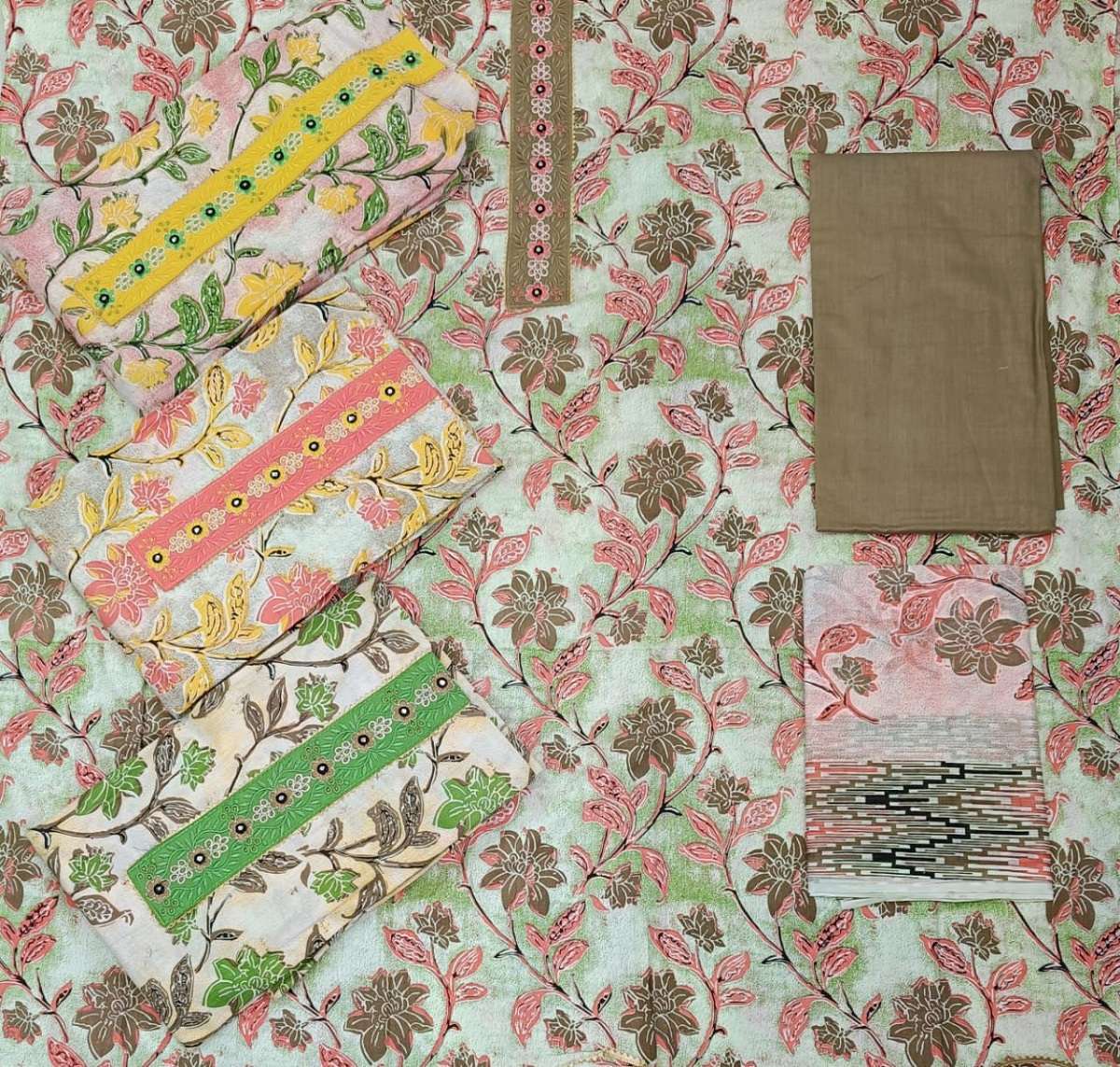 Ranni 4 Matching Heavy Lawn Cotton With Sequence Embroidery suit