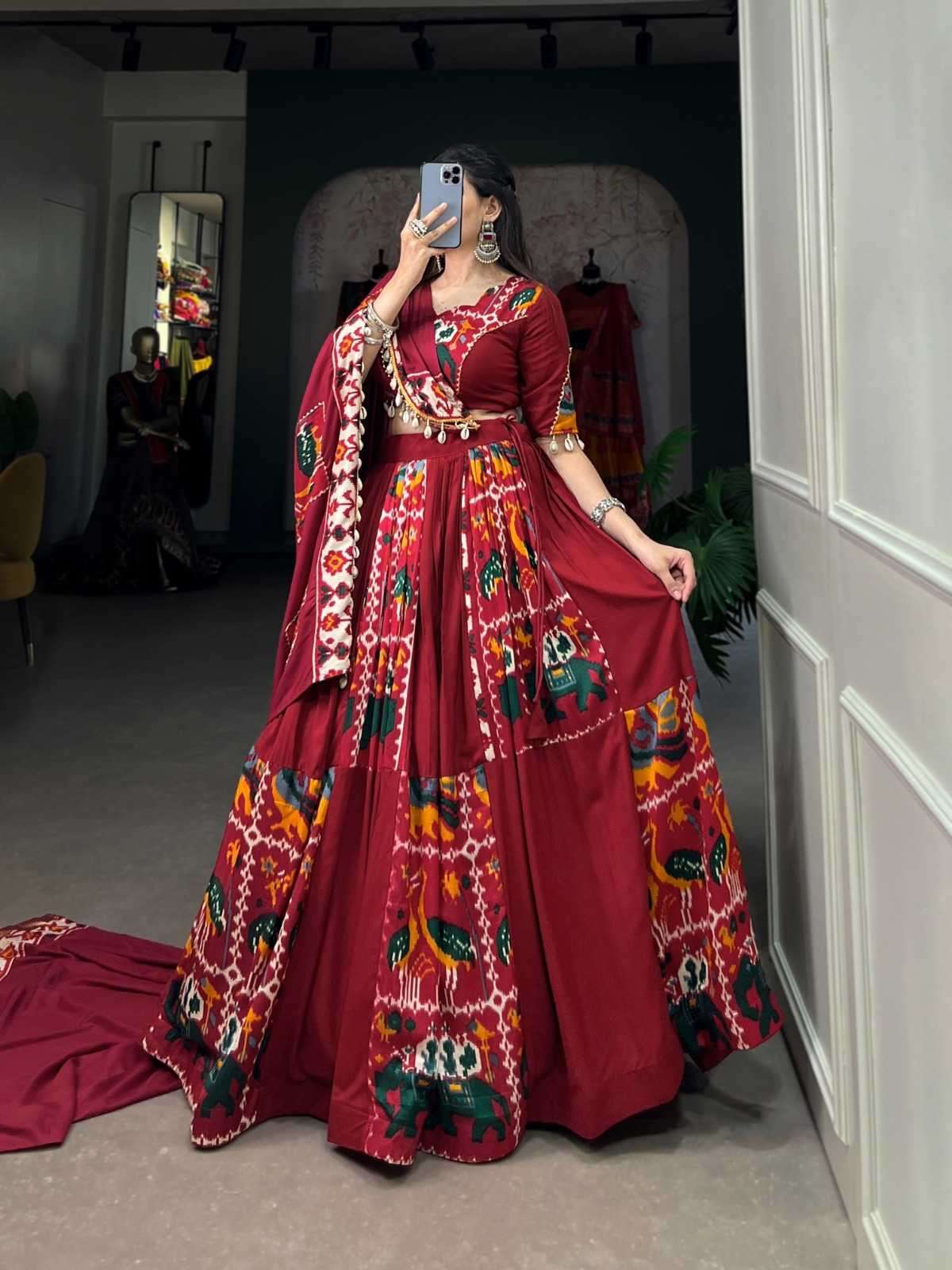 pr lnb1611 popular design rayon fully stitch plain printed navratri lehenga choli 