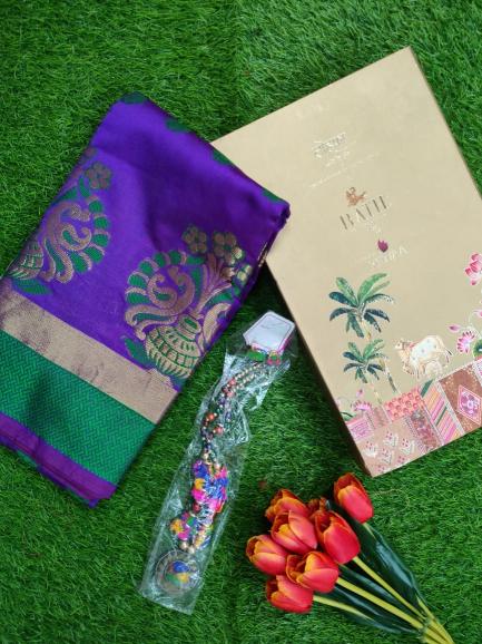 Rutrang D no 1019 designer silk saree with pallu and blouse piece 