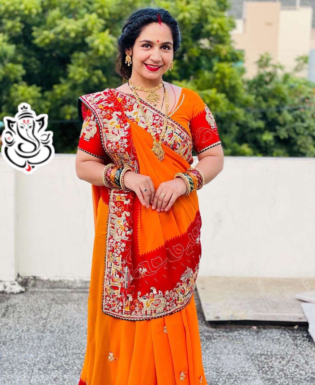 MS BRAND बांधनी Heavy peding bandhni saree with beautiful heavy multi coding lace