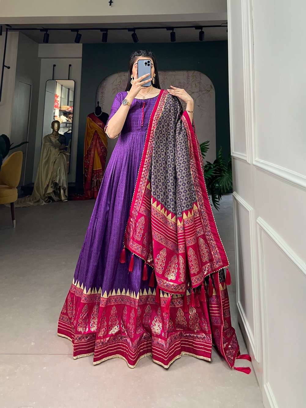 Ynf5007 designer tussar silk wholesale gown with dupatta