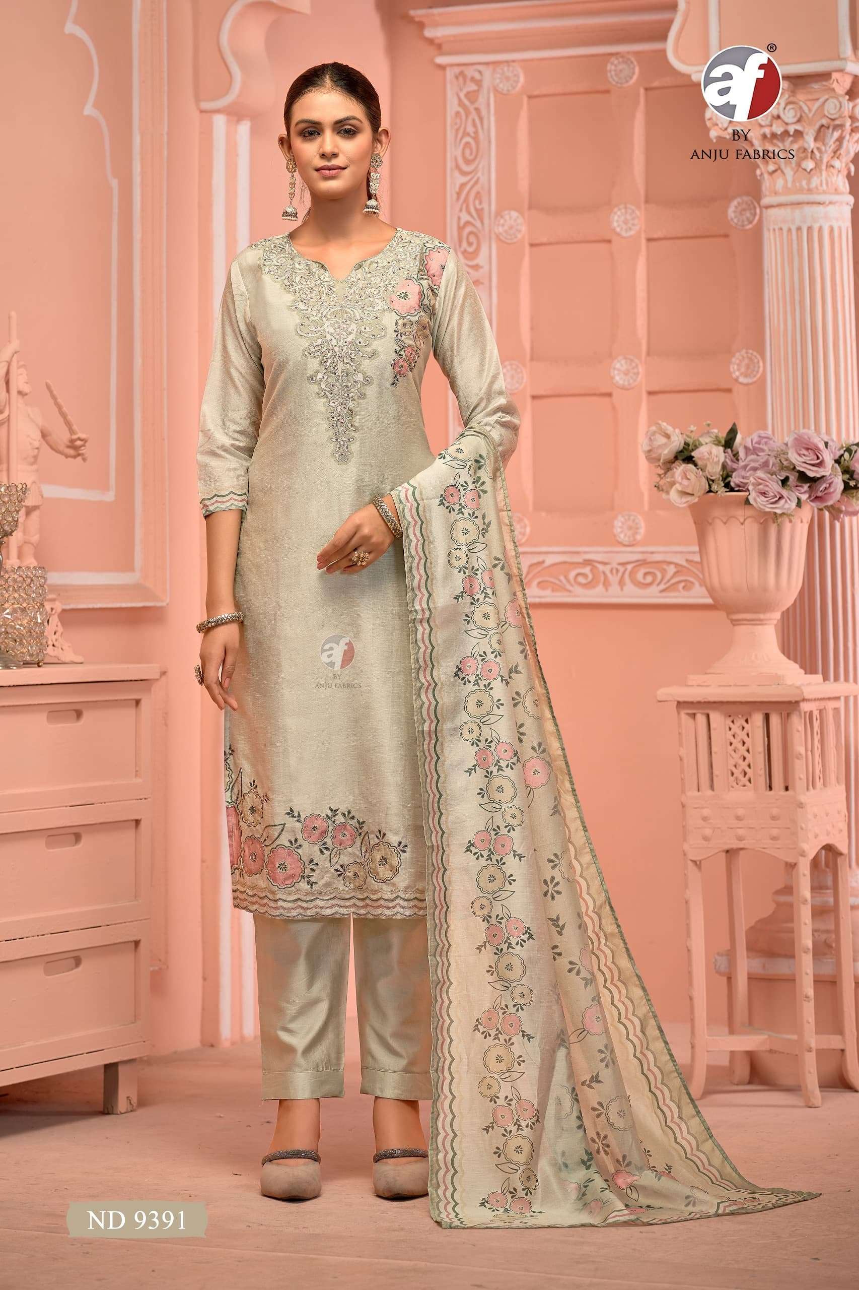 Pure Linen Kurti Pant Set with Digital Dupatta & Swarovski Work