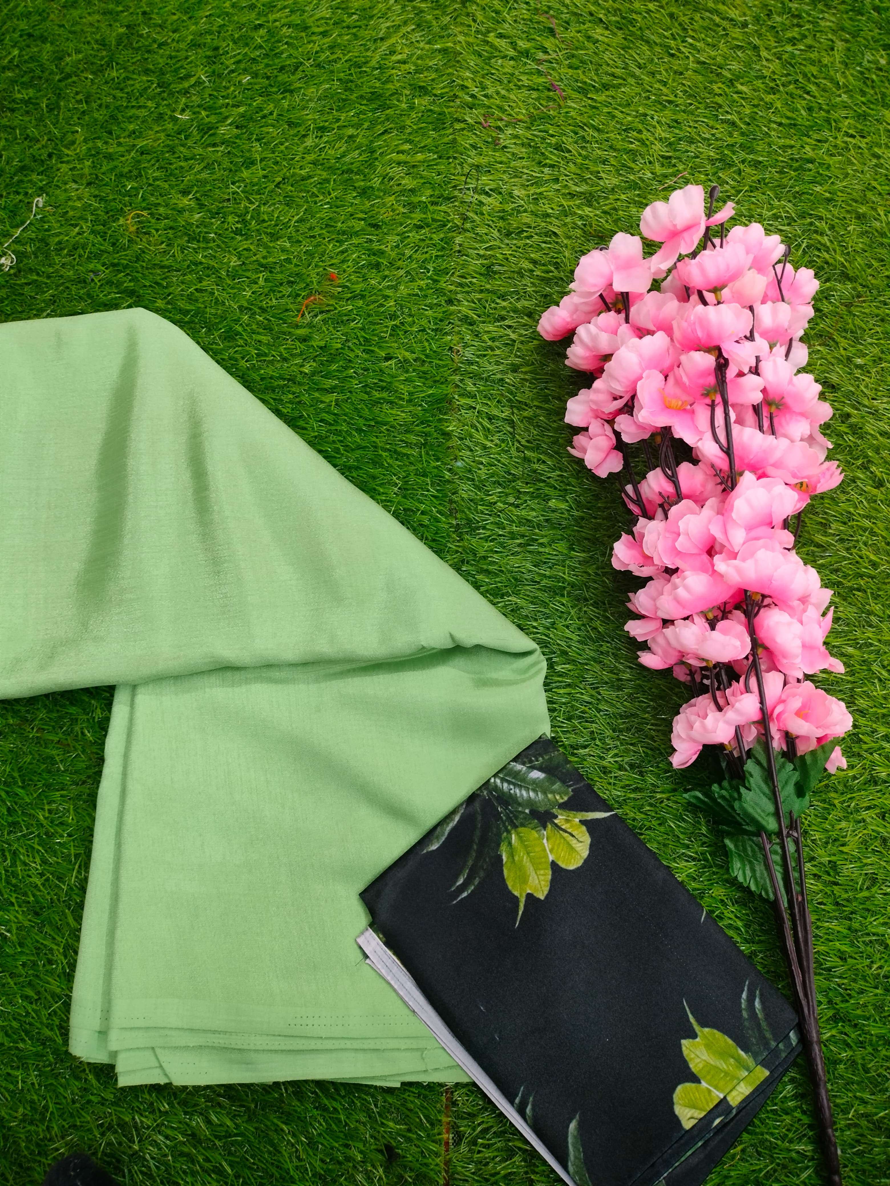 Rutrang D NO - 1040 Vichitra silk  Saree With Pallu And Blouse Piece 