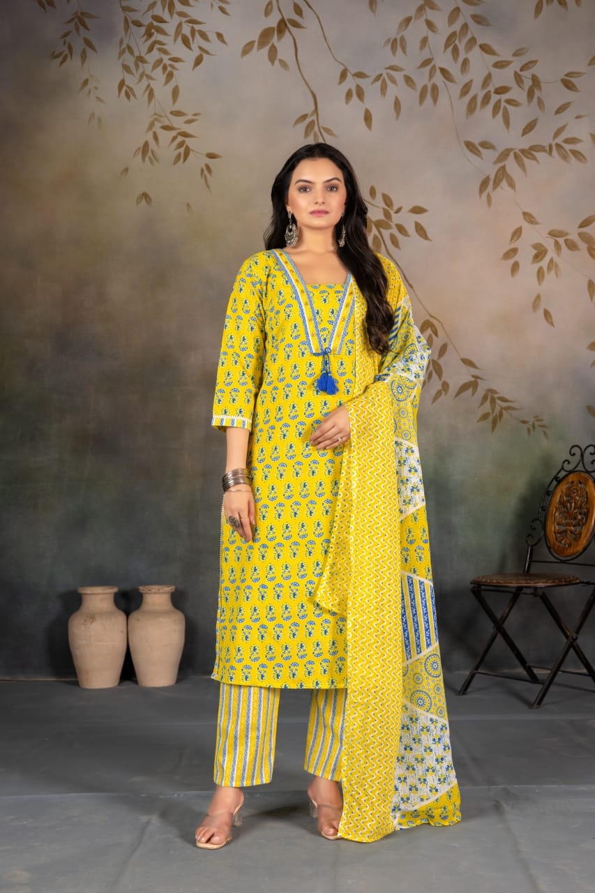 SHREEMATI Setwise combo Cotton Print with Handwork work wholesale suit 