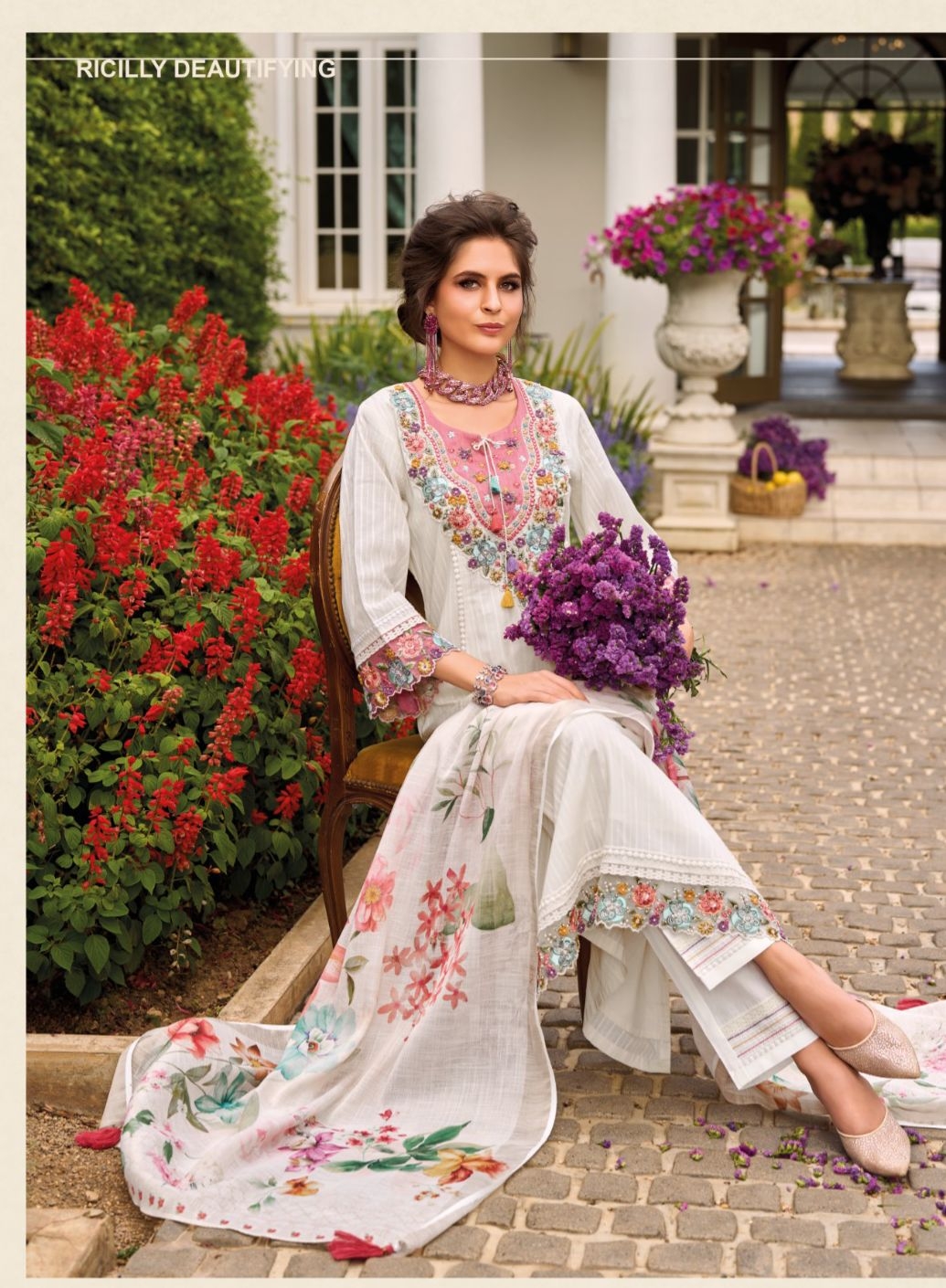 PREMIUM WEVING PATTENS COTTON wholesale kurti