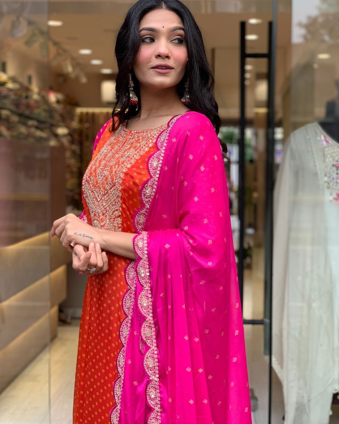 X-Lady Fastival  launching Chinon print wholesale suit 