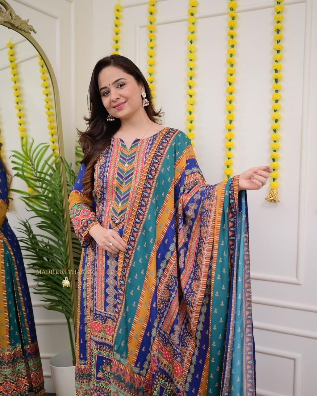 X-Lady masleen Sequence febric Multicoloured  print with  work and Dupatta