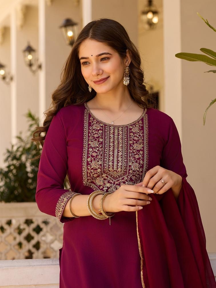 PR 9STAR FASHION HEER VOL-3 RAYON WITH EMBRODERY WORK DESIGNER SUITS IN WHOLESALE SURAT