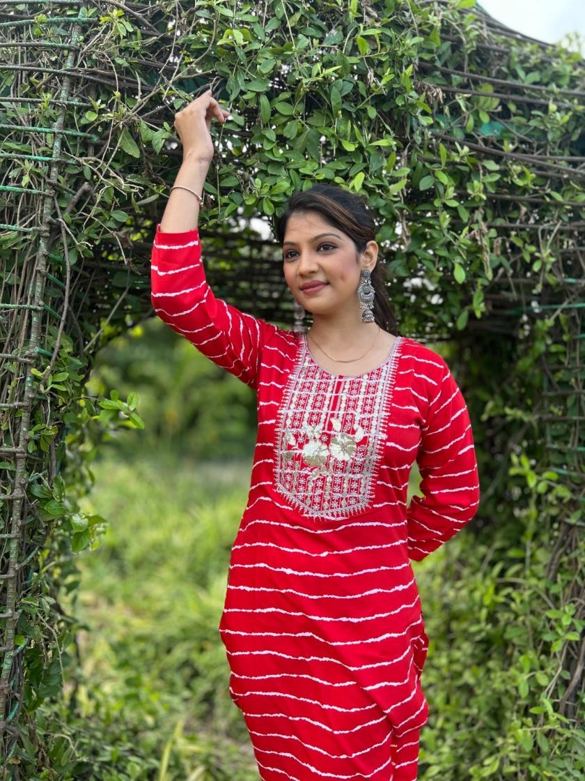 PR 9STAR FASHION LEHERIYA RAYON WITH EMBRODERY WORK FANCY KURTIS