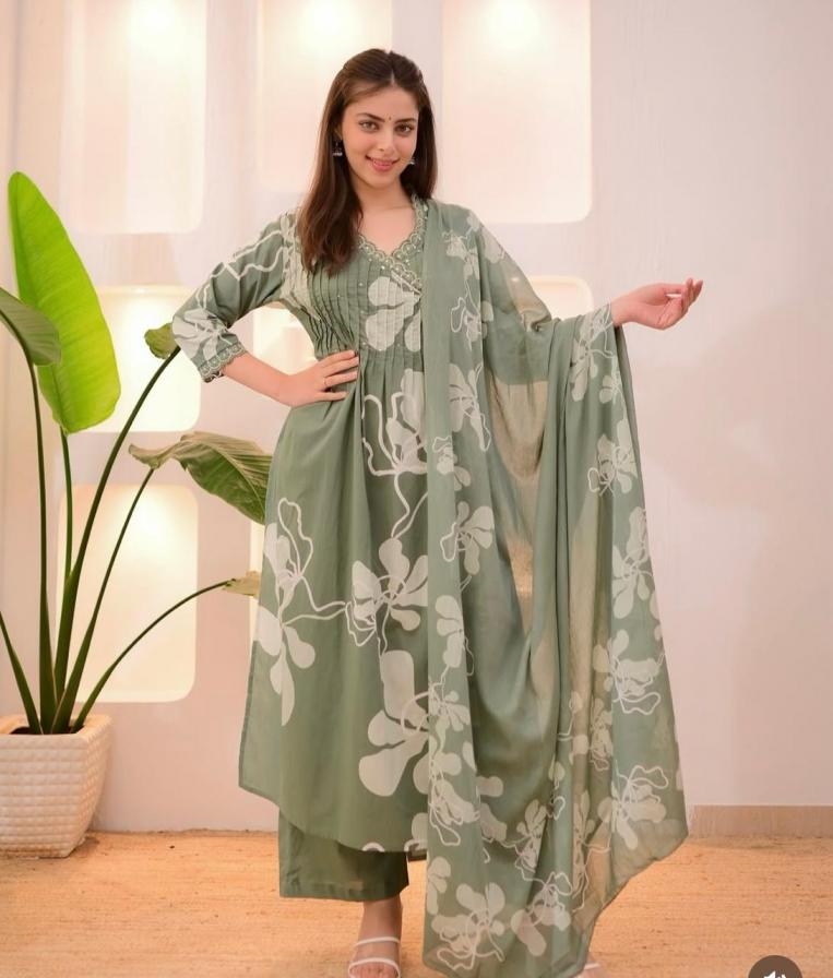 pr clothing modern pattern cotton readymade stylish combo set suit in wholesale surat