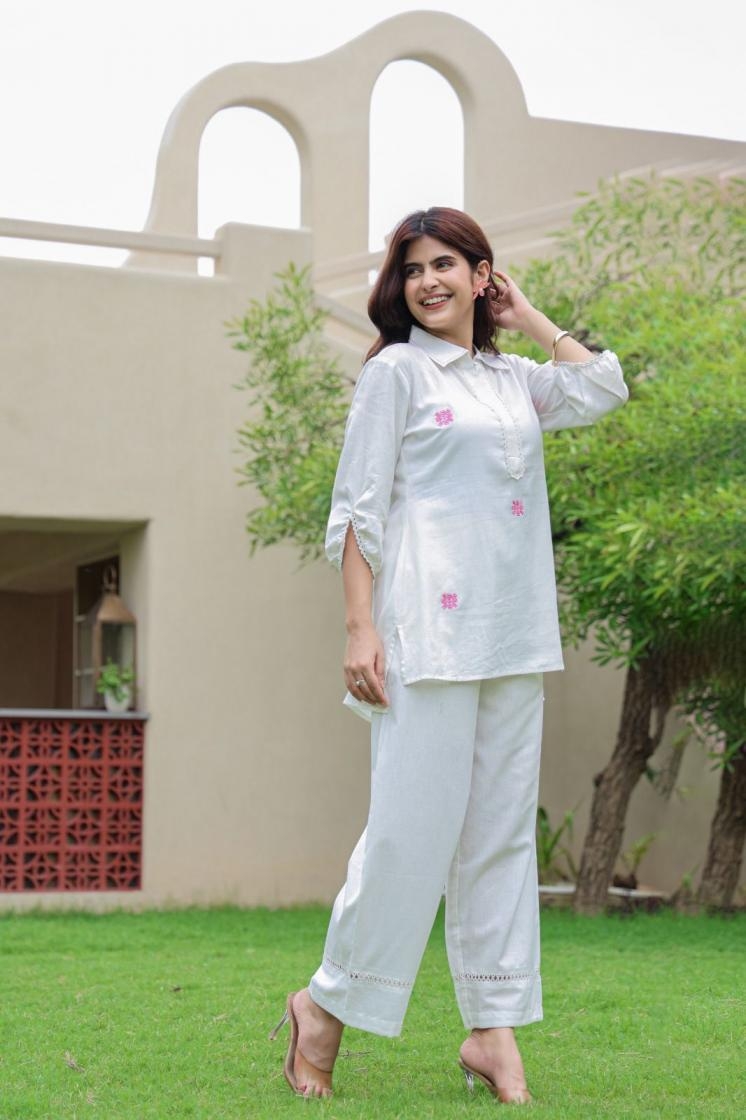 pr clothing modern pattern pretty look readymade cotton combo co-ord set in wholesale surat