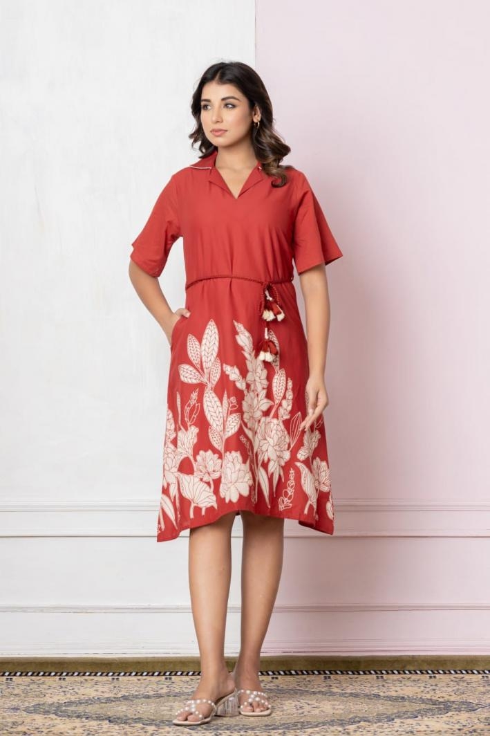 pr clothing modern pattern readymade classic cotton combo tunics in wholesale surat