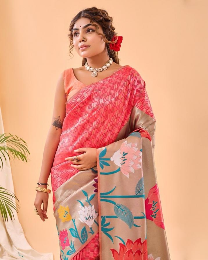 fulrani paithani silk pretty loom best saree in wholesale surat