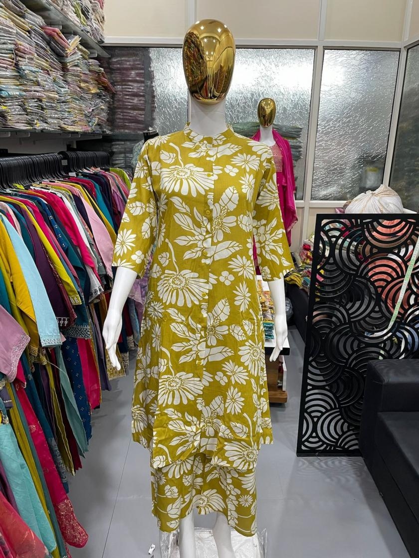 ferrari rayon a-line readymade stylish combo kurti with plazzo in wholesale surat