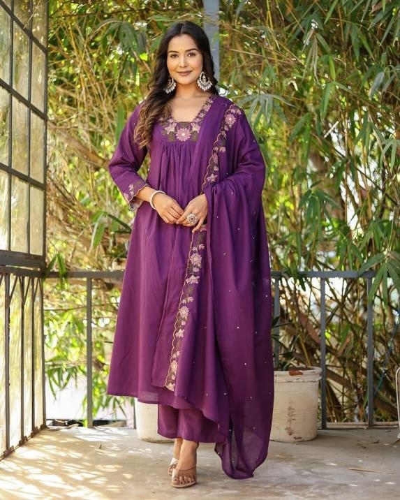 PR 9STAR FASHION MADHURIMA RAYON WITH EMBRODERY WORK FANCY DESIGNER SUITS IN WHOLESALE SURAT