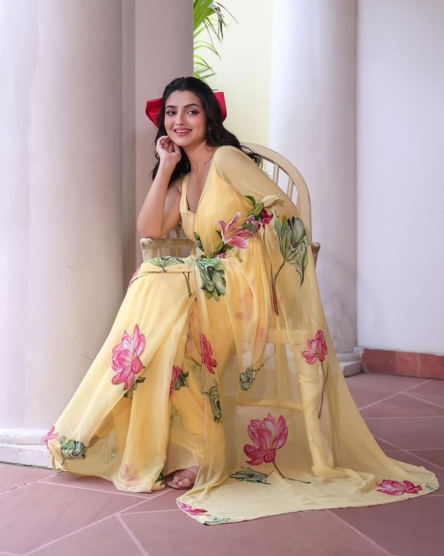 pr kc 2067 hit design soft tebby silk floral print sarees in wholesale surat
