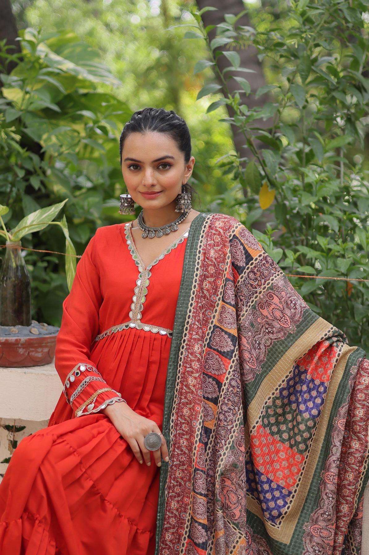 pr lw 9275 roman readymade classic gown with dupatta in wholesale surat