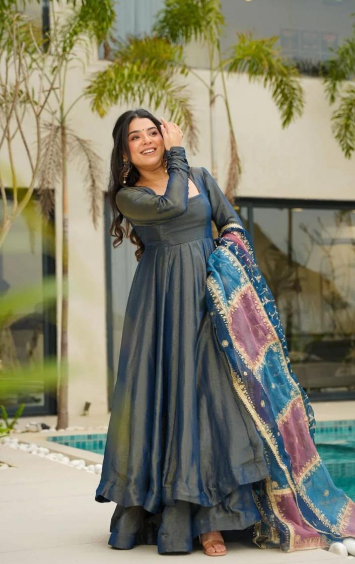 dvd 5113 roman simmer silk wholesale readymade suit 