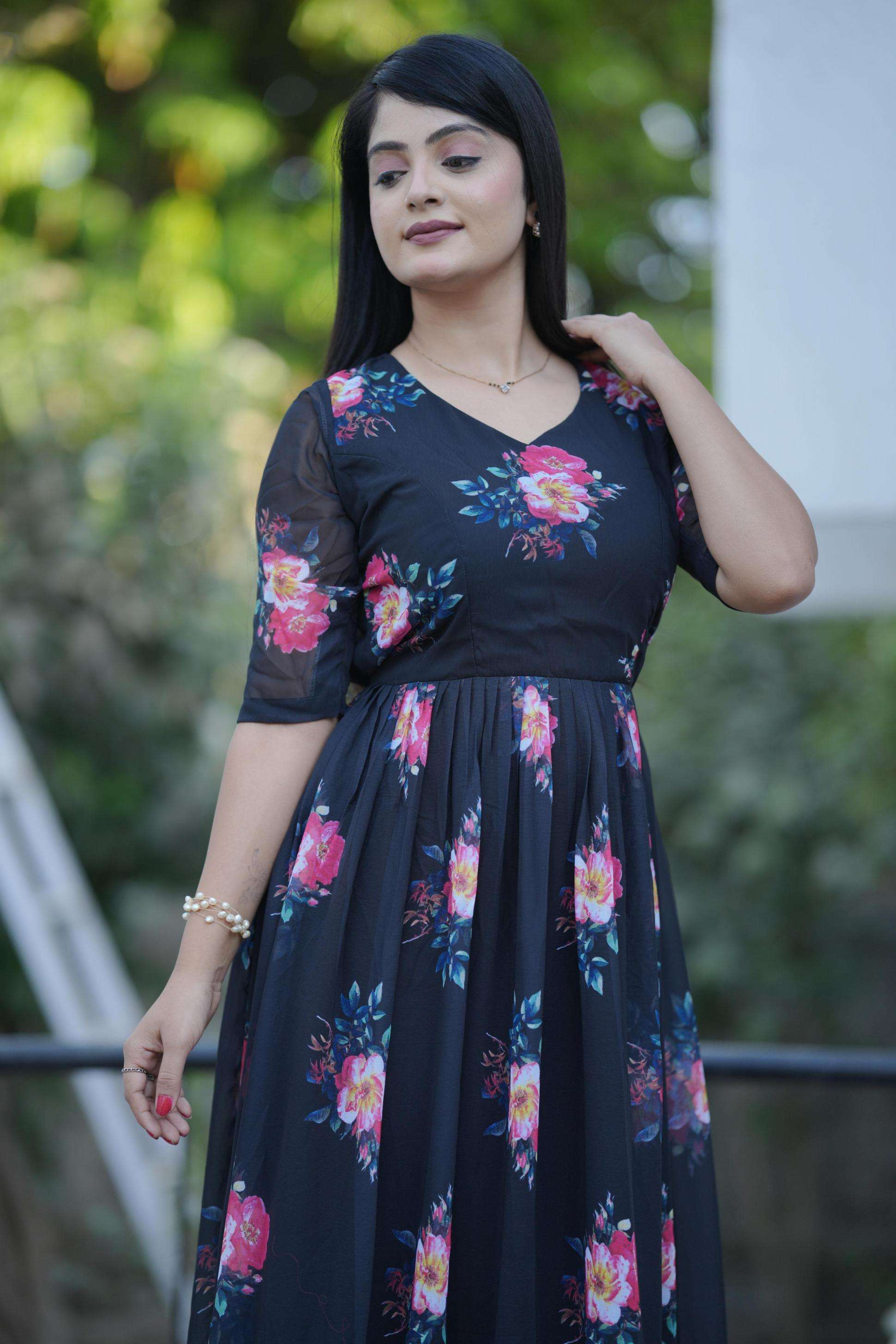 grtn8106 shop trendy weightless floral printed readymade long kurtis