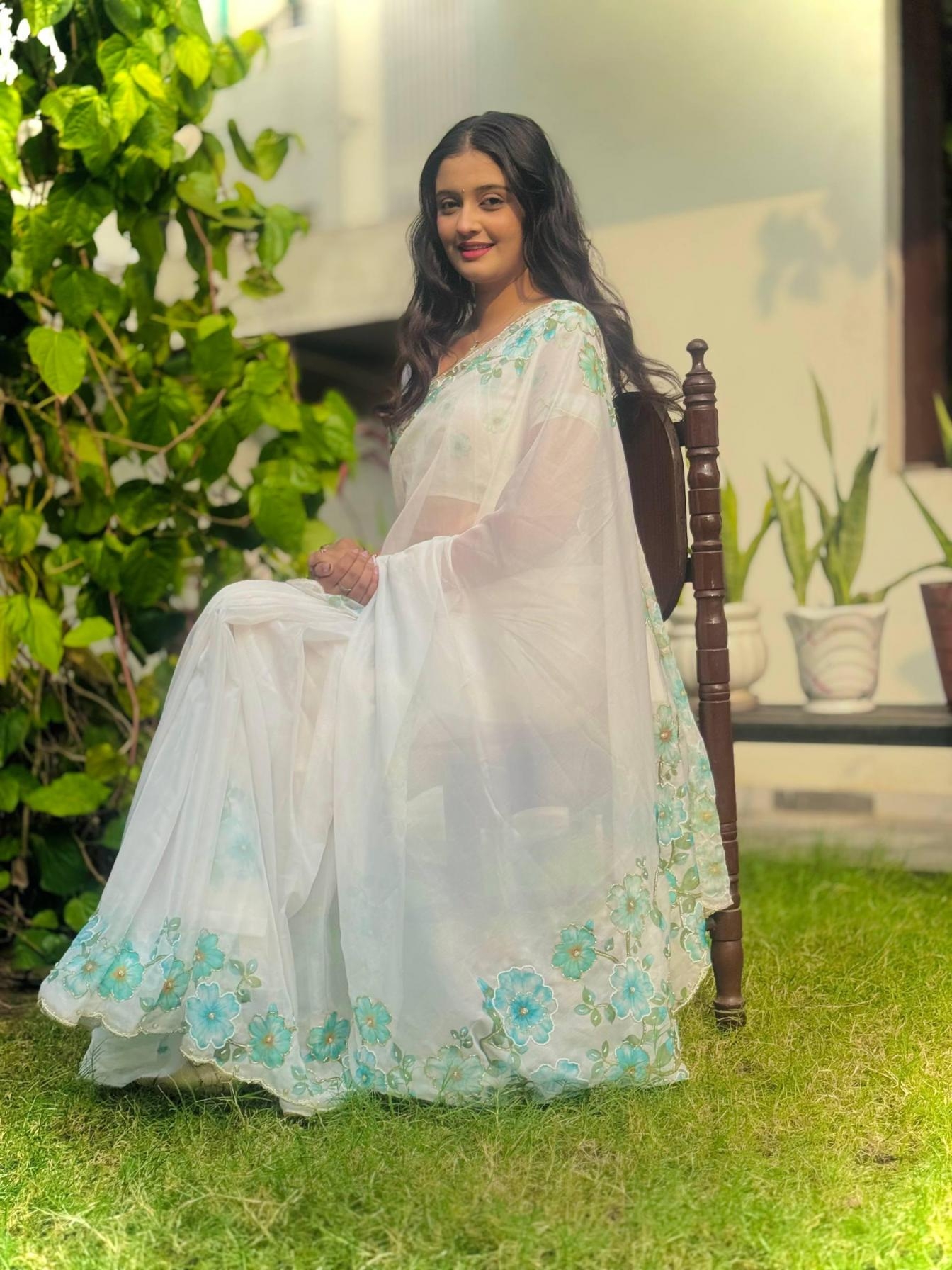 pr kc 2097 amazing tebby silk floral printed sarees in wholesale surat